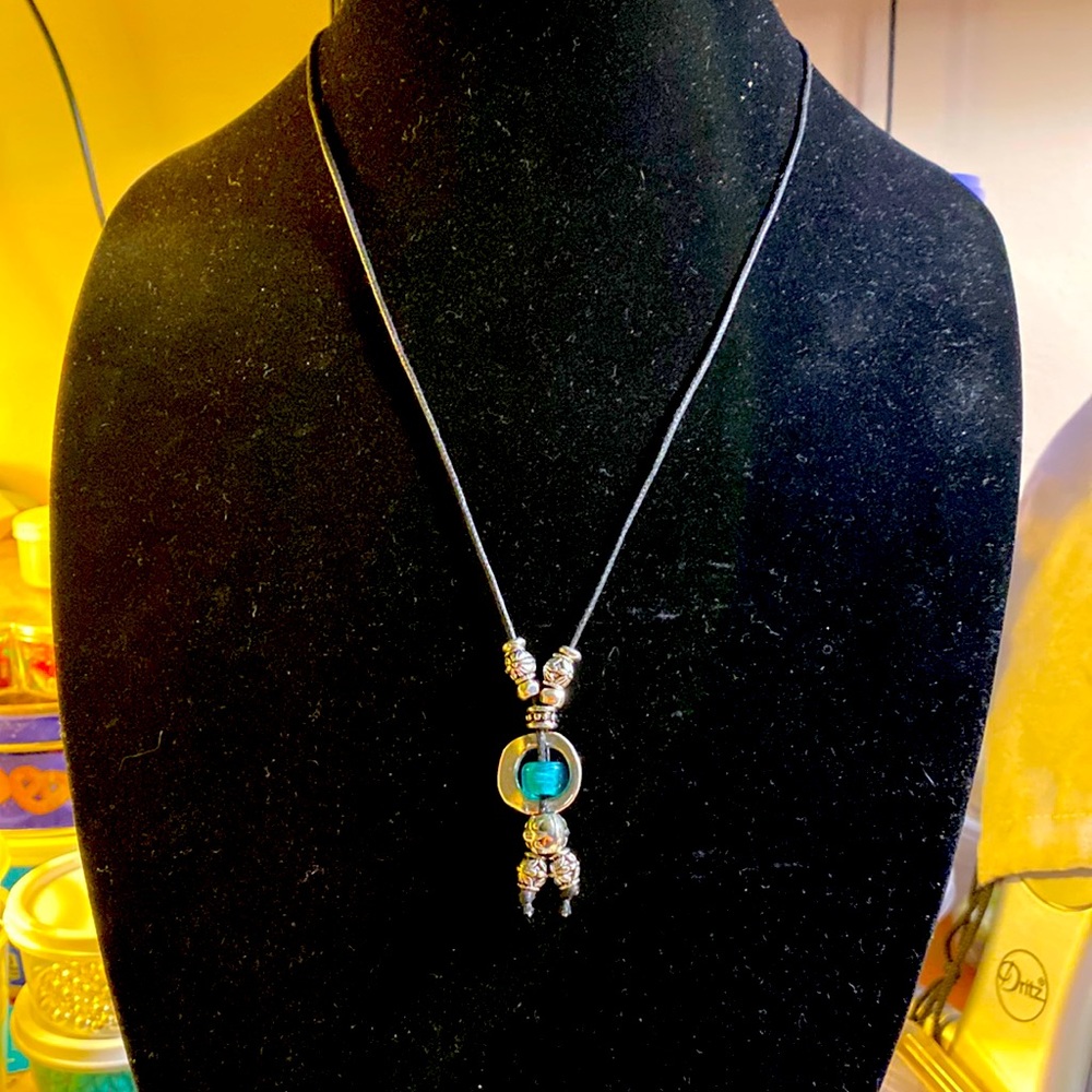Necklace - Picture 1 of 1